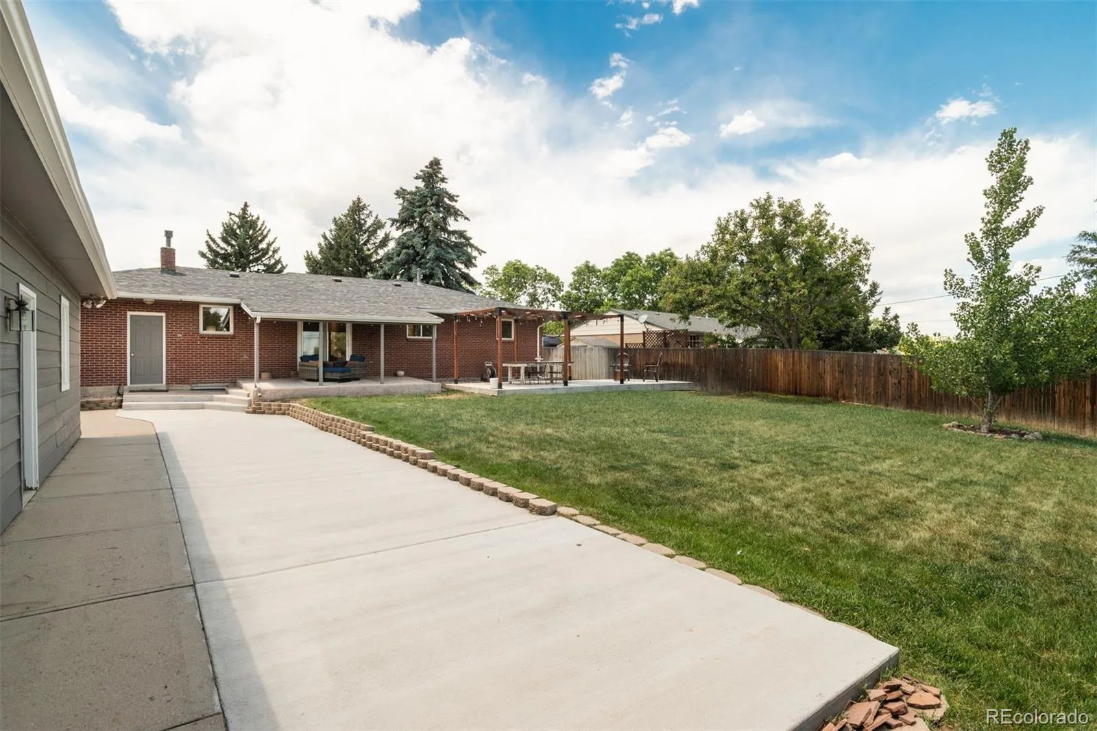 7862 S Vine Street Centennial CO 80122 MLS #REC9922923 06092026200655 1600 28