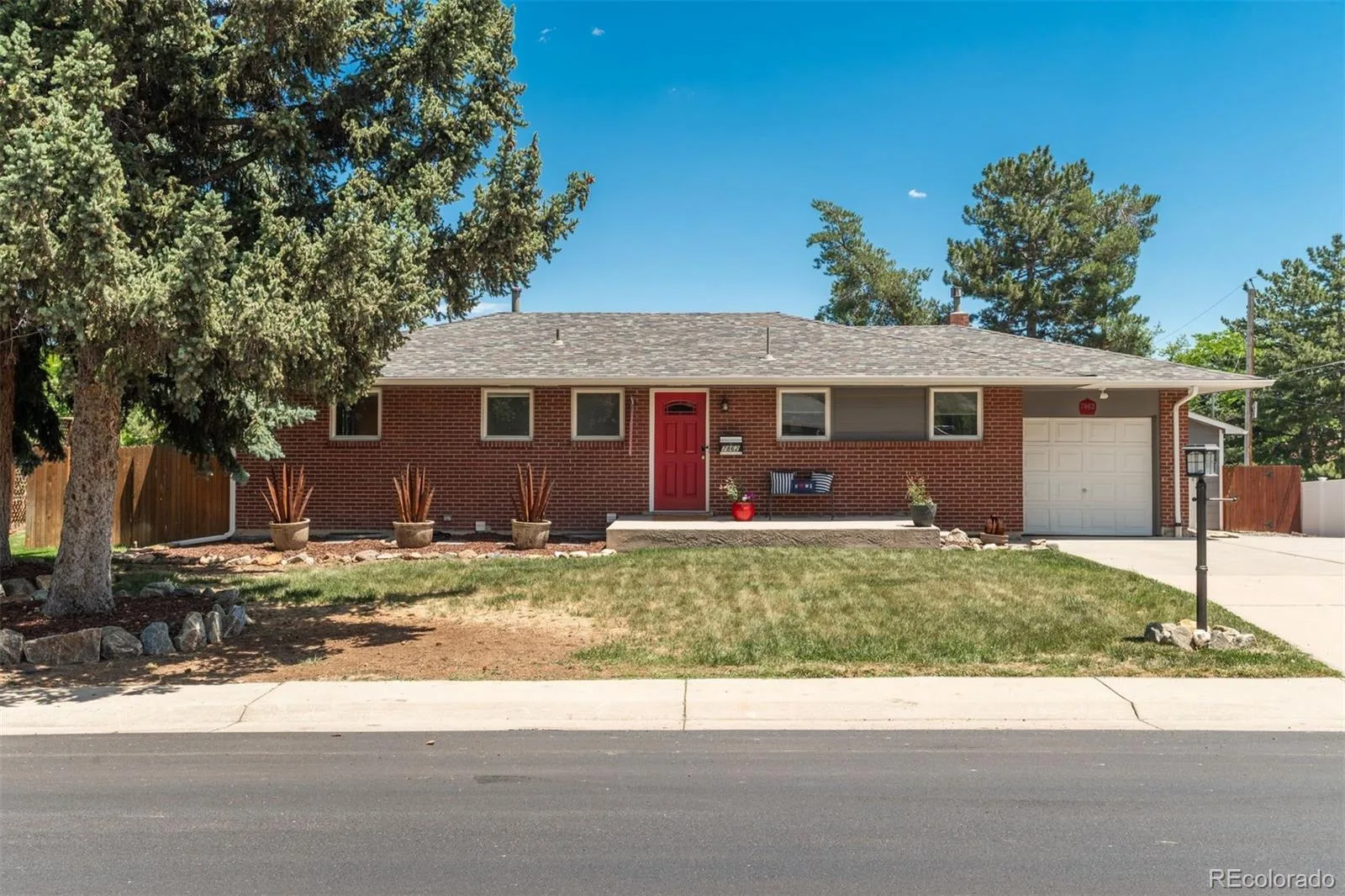 7862 S Vine Street Centennial CO 80122 MLS #REC9922923 06092026200655 1600 39