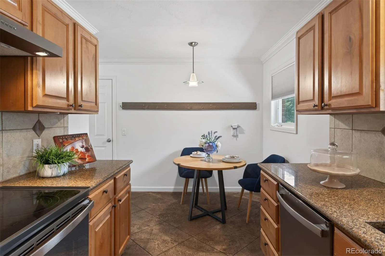 7862 S Vine Street Centennial CO 80122 MLS #REC9922923 06092026200655 1600 4