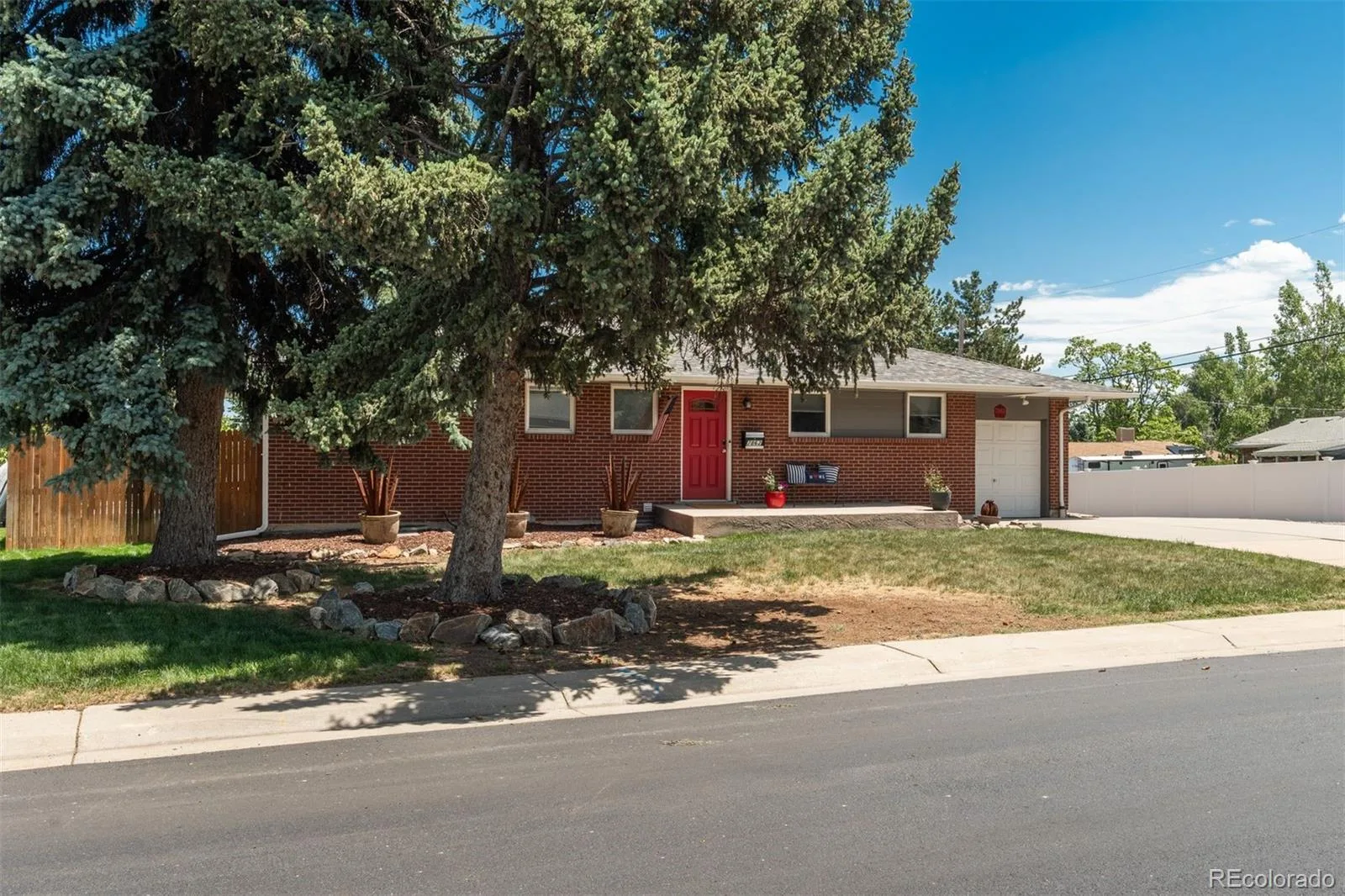 7862 S Vine Street Centennial CO 80122 MLS #REC9922923 06092026200655 1600 41