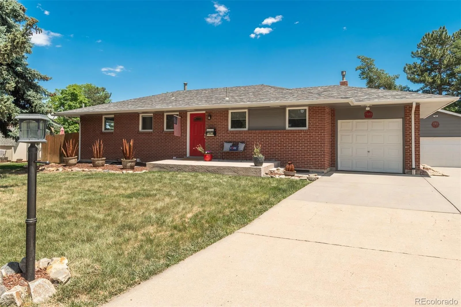 7862 S Vine Street Centennial CO 80122 MLS #REC9922923 06092026200655 1600 42