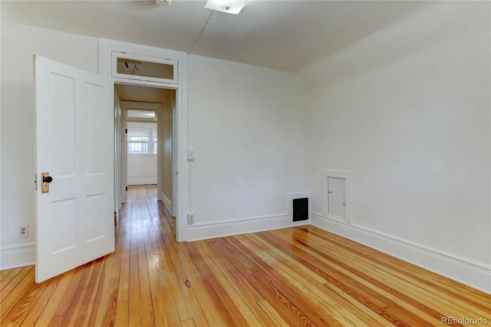 2437 W Caithness Place Denver CO 80211 MLS #REC9923233 05222026020913 1600 20
