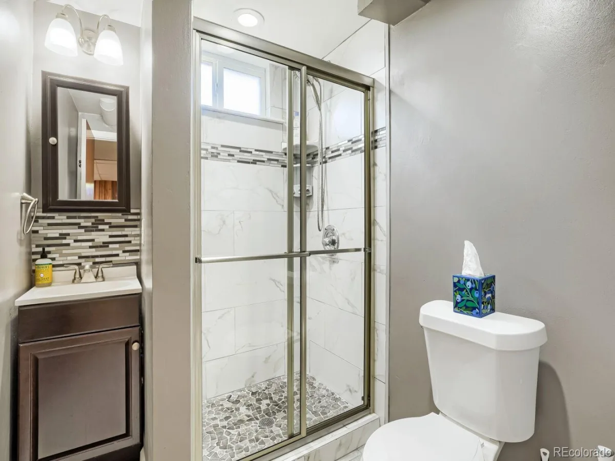 7350 W Florida Avenue Denver CO 80232 | MLS #REC9923385 08262026191917 1200 21