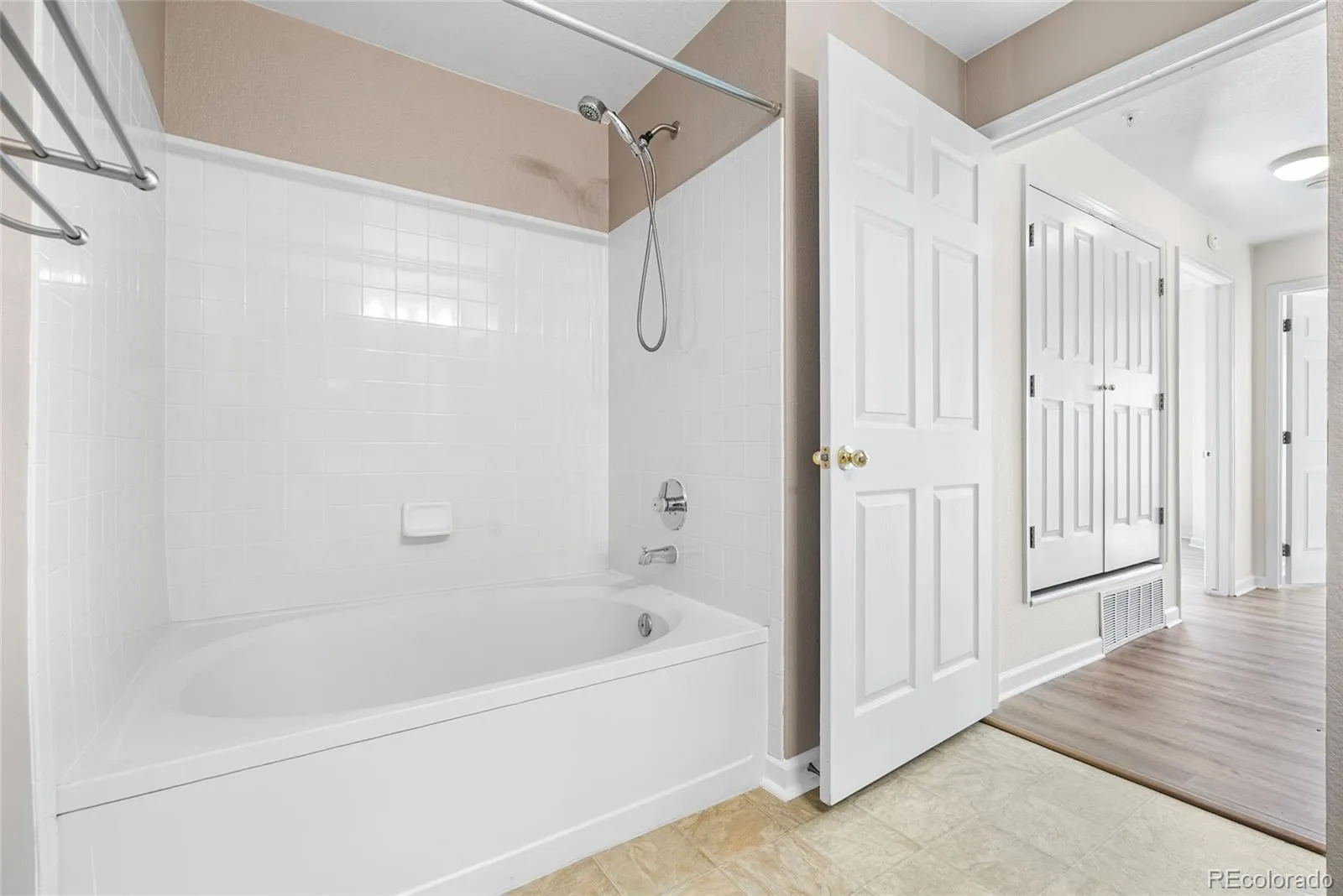 8707 E Florida Avenue #507 #5 Denver CO 80247 MLS #REC9924741 05132026232435 1600 33