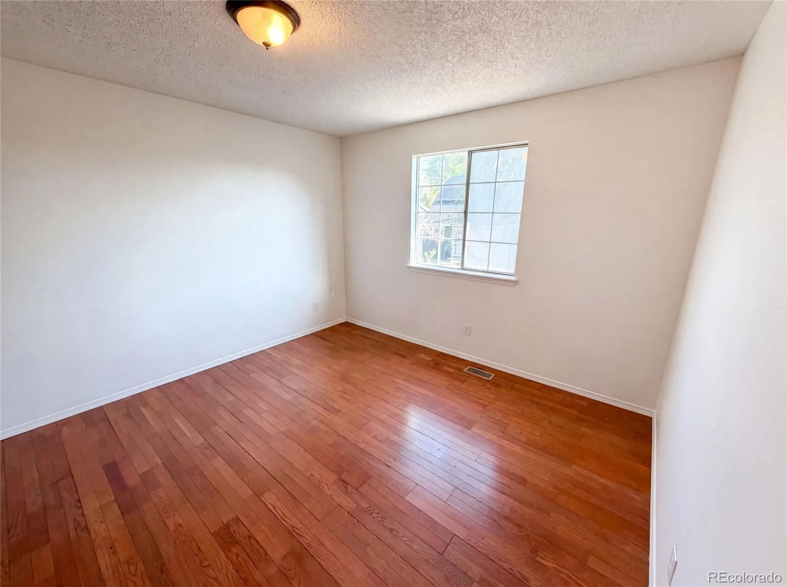 14561 E 46th Avenue Denver CO 80239 | MLS #REC9925532 07062026201448 1600 14