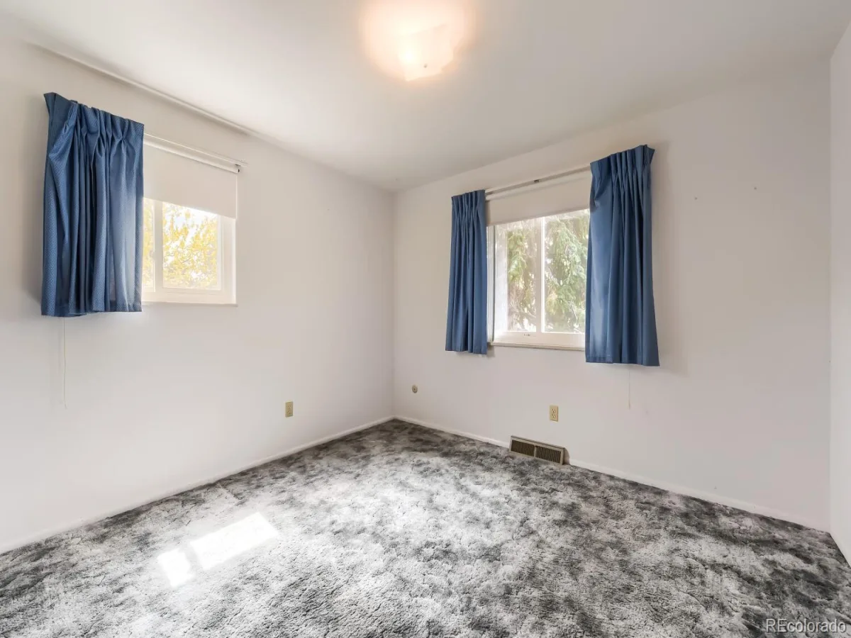 6357 W Clifton Place Littleton CO 80128 | MLS #REC9925859 08282026202119 1200 12