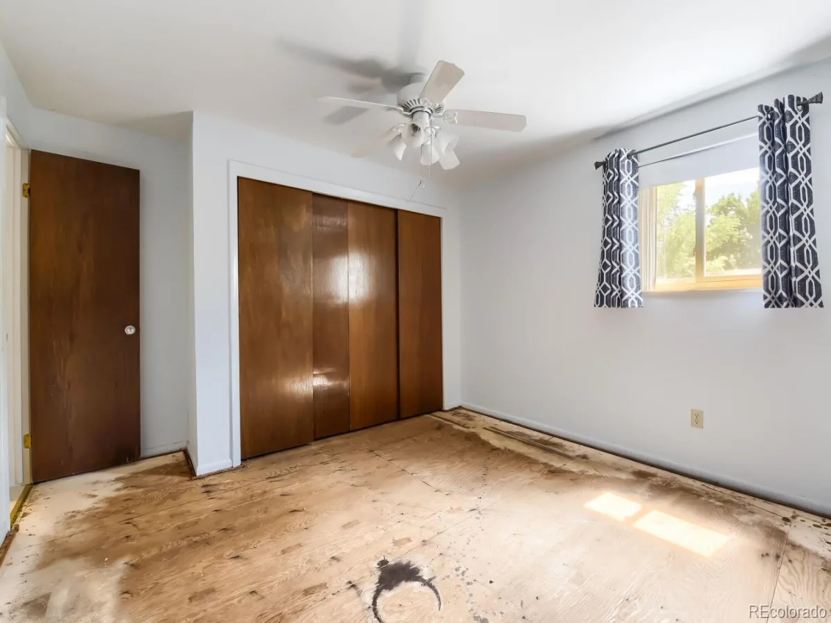 6357 W Clifton Place Littleton CO 80128 | MLS #REC9925859 08282026202119 1200 9