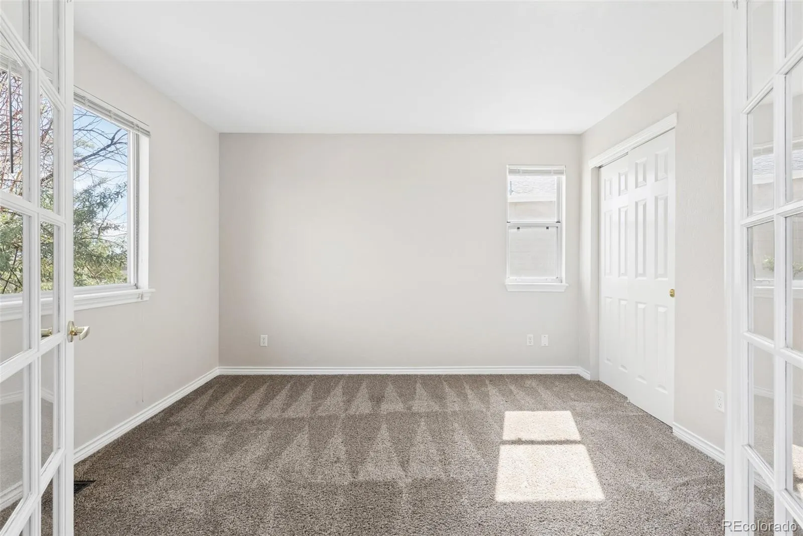 1577 S Pitkin Circle Aurora CO 80017 MLS #REC9925947 05132026224810 1600 19
