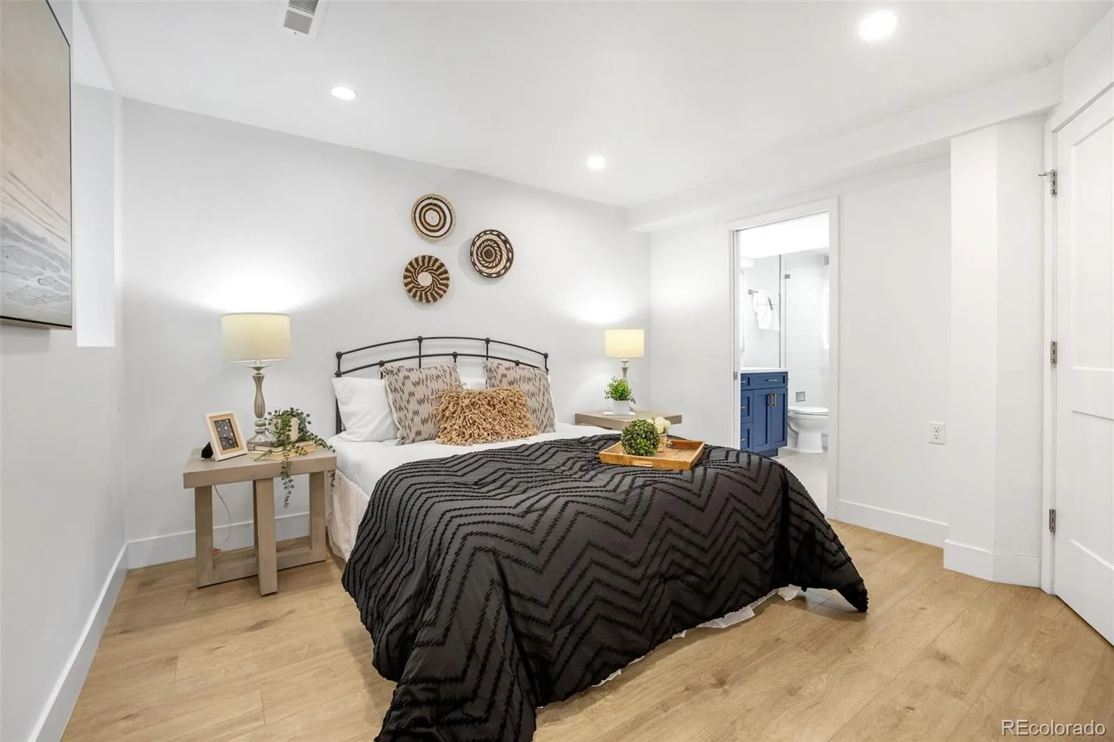 4621 W 30th Avenue Denver CO 80212 | MLS #REC9927593 09262026010726 1600 18