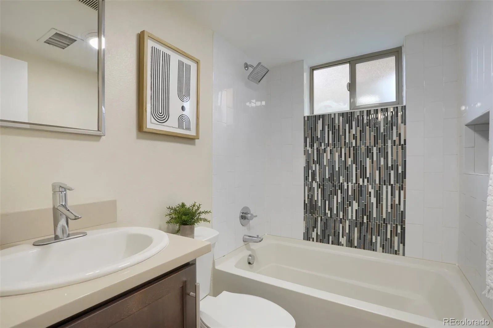3641 Forest Denver CO 80207 | MLS #REC9927823 08232026024548 1600 8