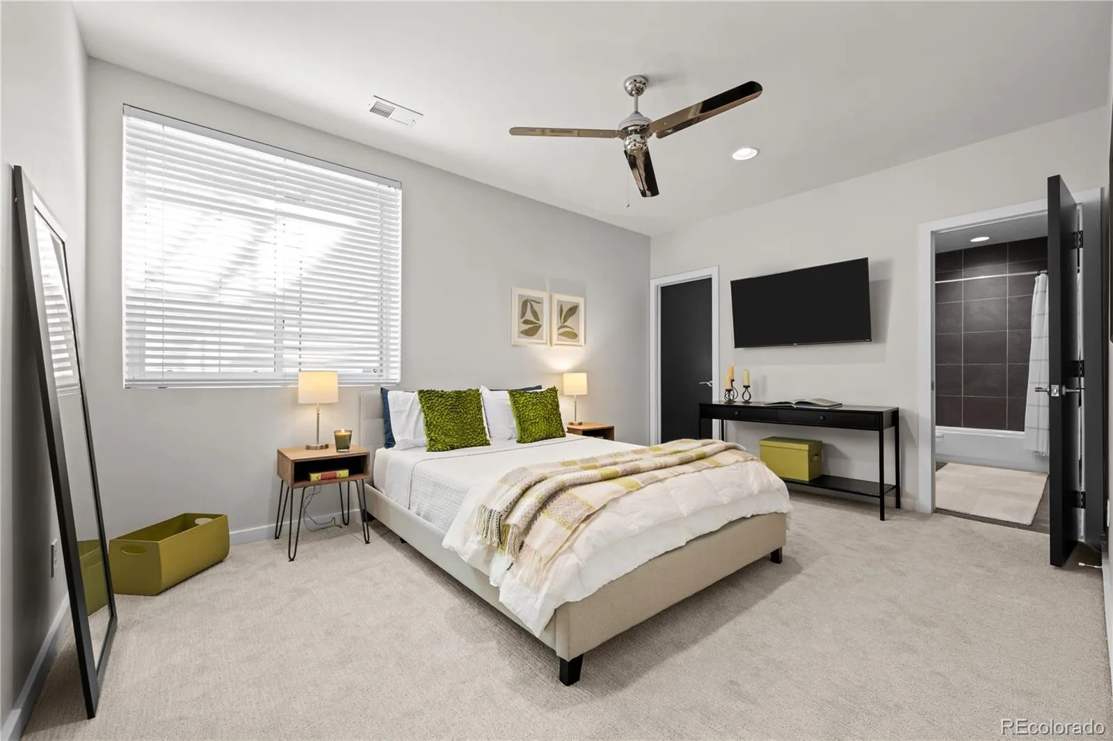 3217 Quivas Street Denver CO 80211 | MLS #REC9929343 10132026214019 1600 26