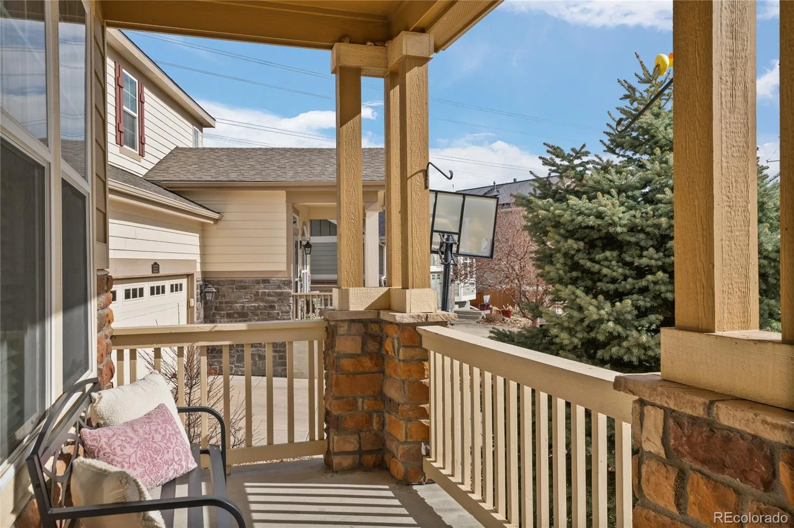 5563 S Elk Court Aurora CO 80016 | MLS #REC9930688 07102026233800 1600 3