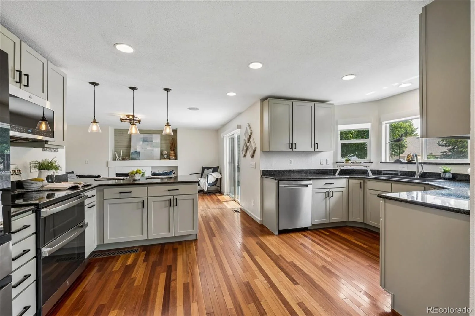 21304 E Prentice Place Centennial CO 80015 | MLS #REC9931067 08142026142204 1600 8