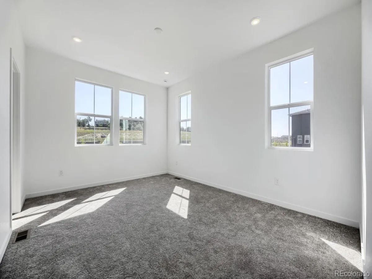 7679 S Mobile Way Centennial CO 80018 | MLS #REC9932100 08272026202407 1200 6