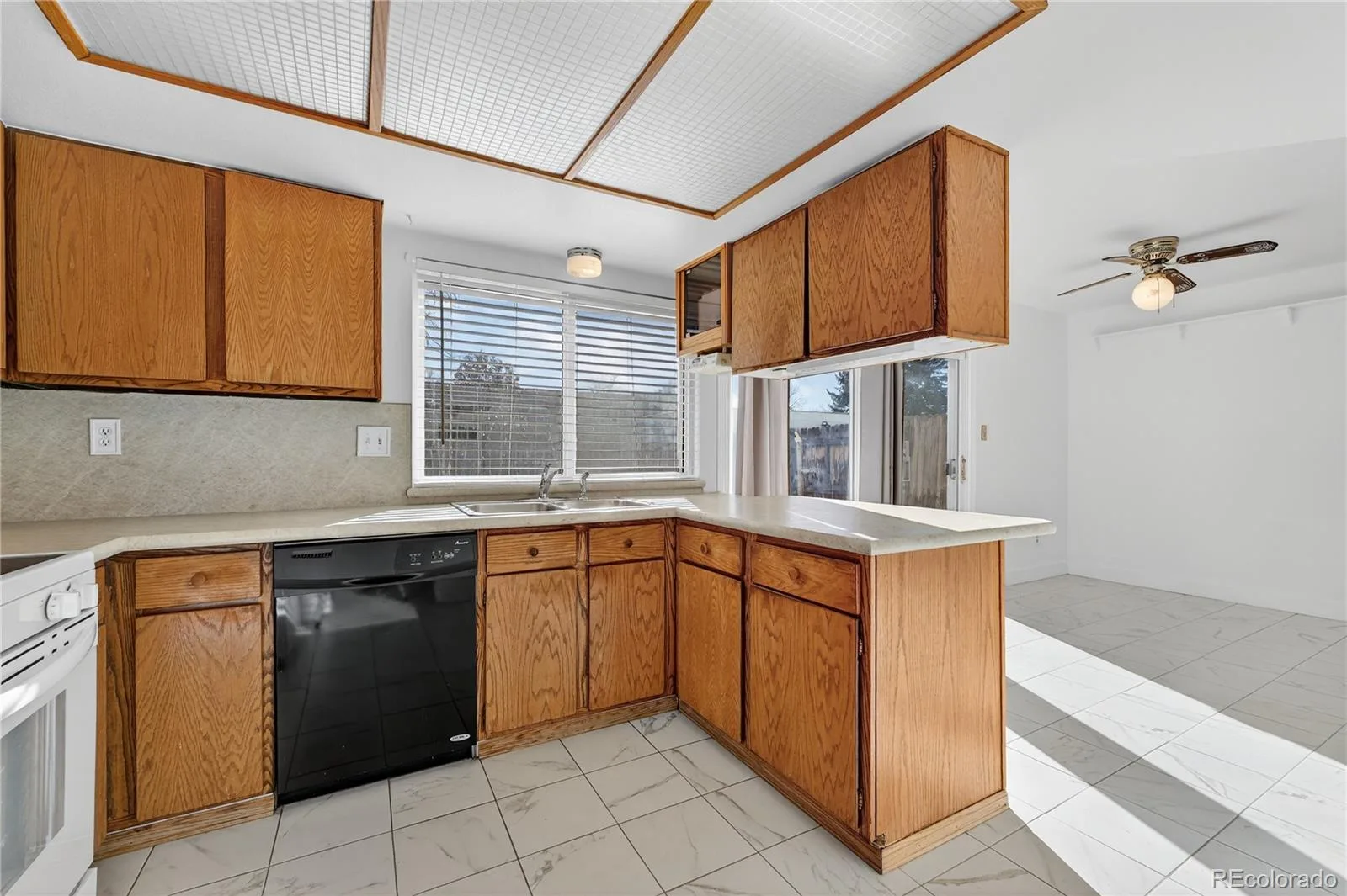 1281 S Troy Street Aurora CO 80012 | MLS #REC9932114 09222026170112 1600 10