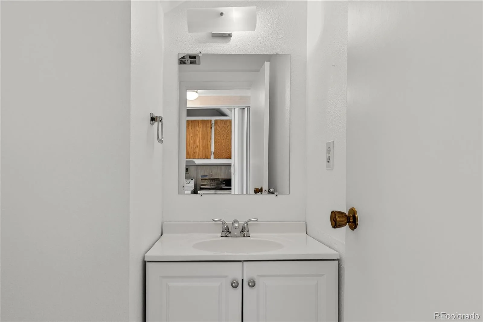1281 S Troy Street Aurora CO 80012 | MLS #REC9932114 09222026170112 1600 13