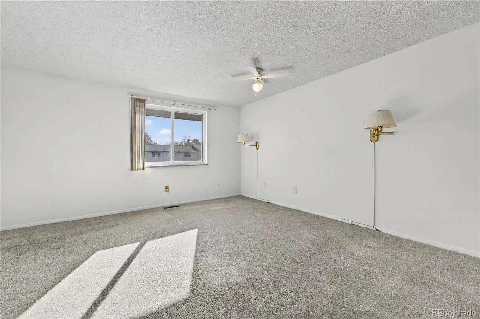 1281 S Troy Street Aurora CO 80012 | MLS #REC9932114 09222026170112 1600 14
