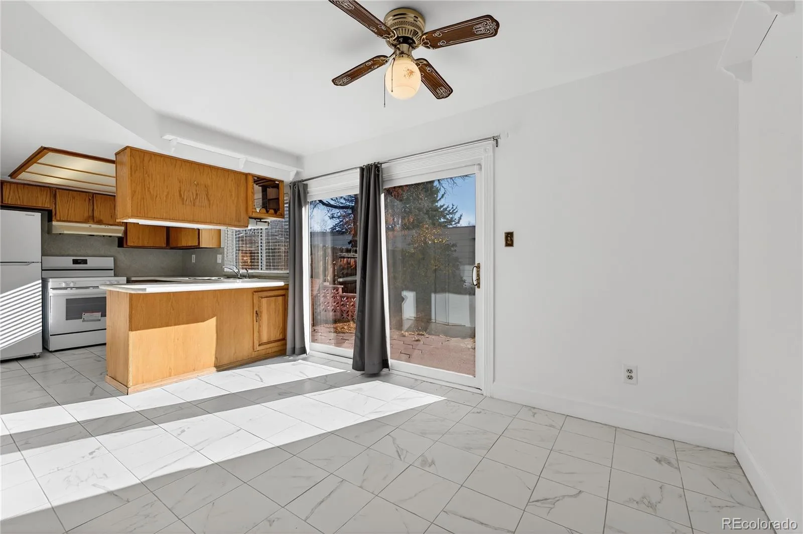 1281 S Troy Street Aurora CO 80012 | MLS #REC9932114 09222026170112 1600 7