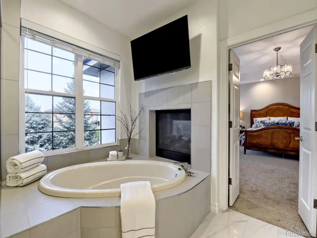 9368 S Silent Hills Drive Lone Tree CO 80124 | MLS #REC9935888 08202026033641 1200 14