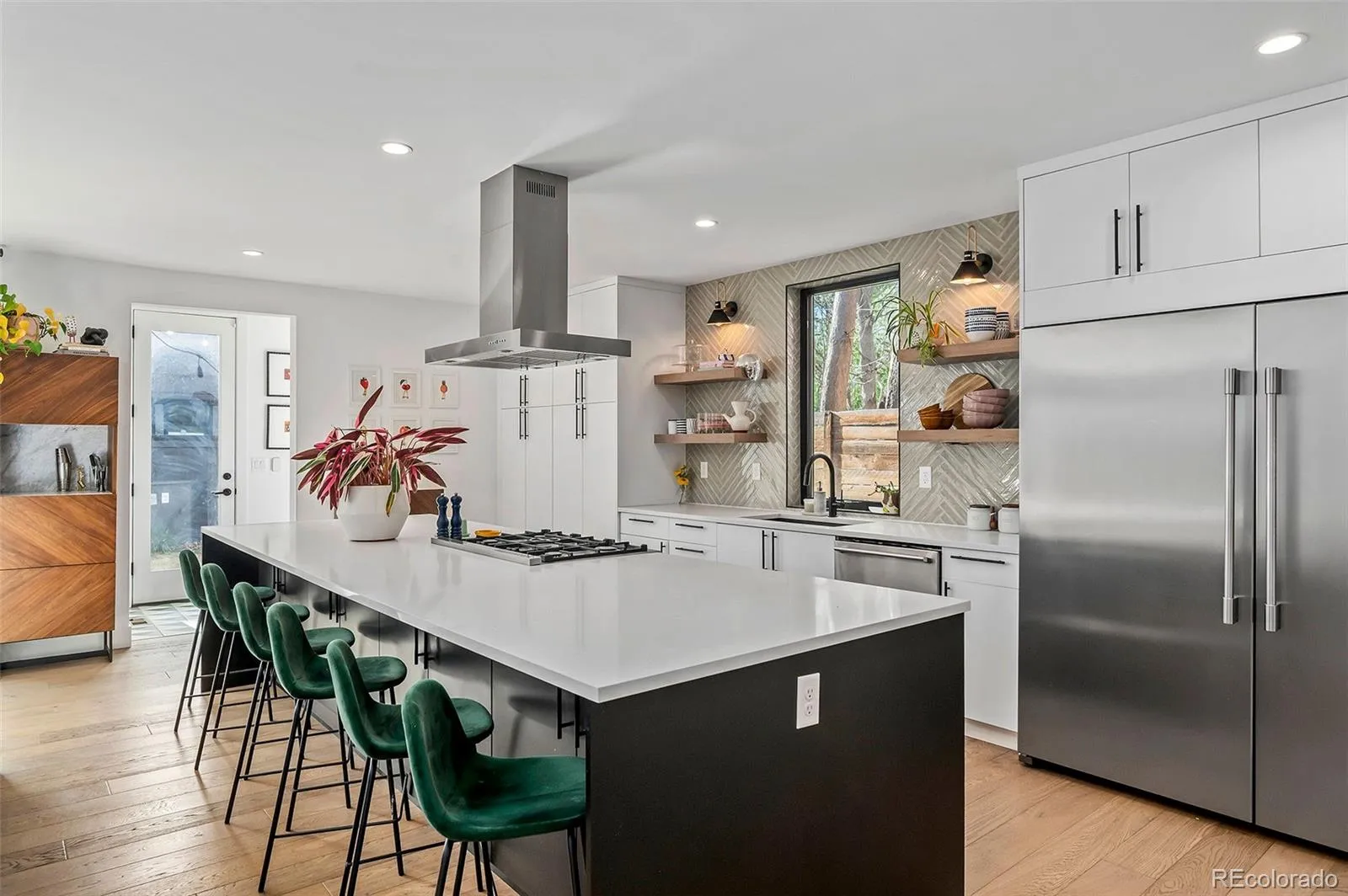 3753 N Franklin Street Denver CO 80205 MLS #REC9936089 04242026012222 1600 10