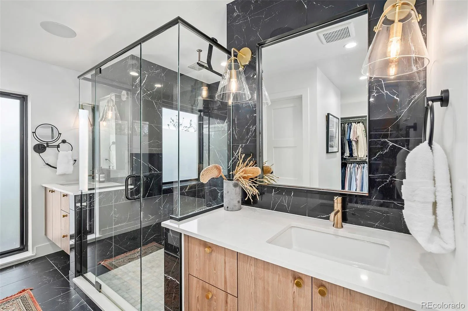 3753 N Franklin Street Denver CO 80205 MLS #REC9936089 04242026012222 1600 24