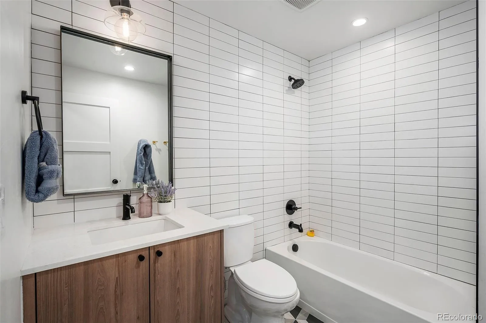 3753 N Franklin Street Denver CO 80205 MLS #REC9936089 04242026012222 1600 30