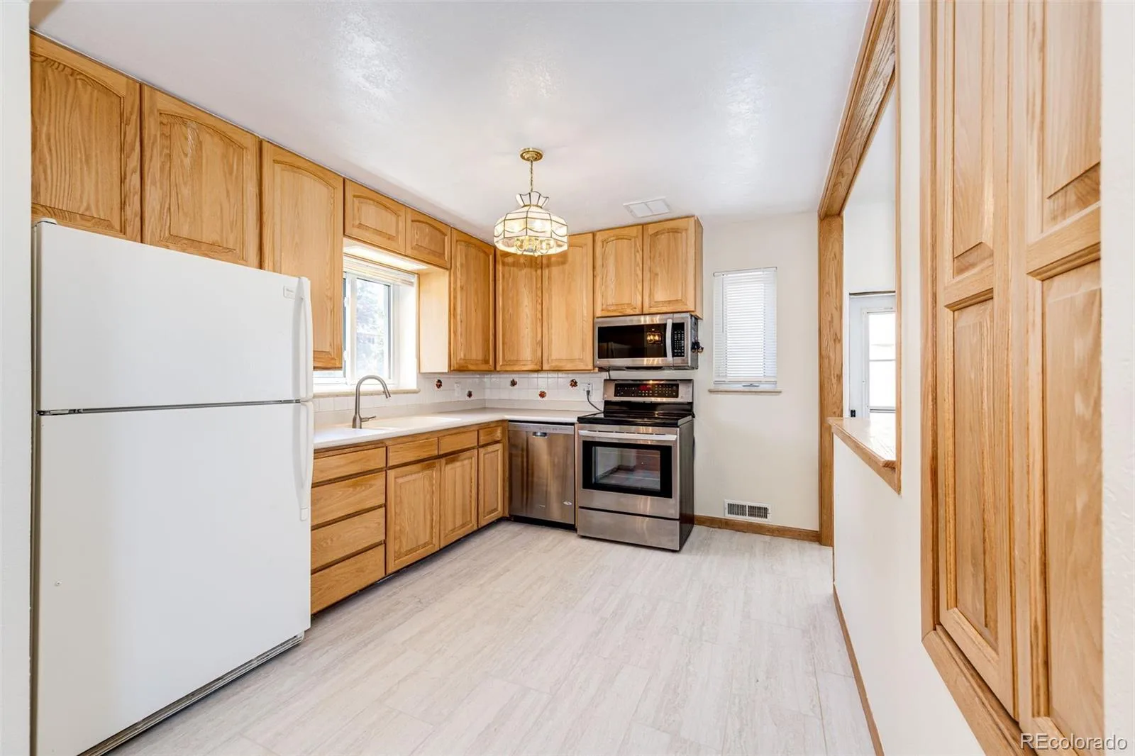 2193 S Xavier Street Denver CO 80219 | MLS #REC9938562 08202026121607 1600 10