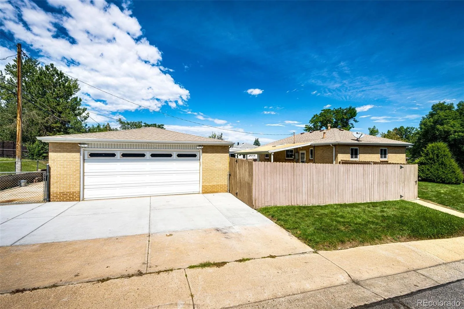 2193 S Xavier Street Denver CO 80219 | MLS #REC9938562 08202026121607 1600 33