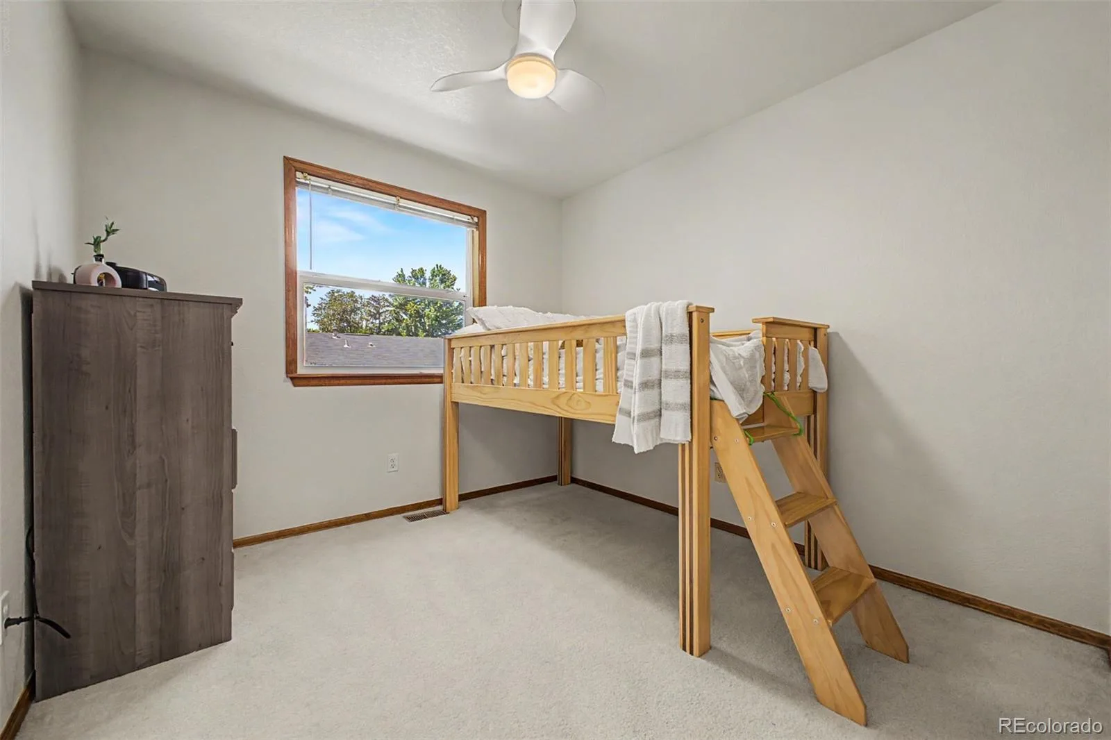 2137 Kay Street Longmont CO 80501 MLS #REC9940288 06142026011914 1600 16