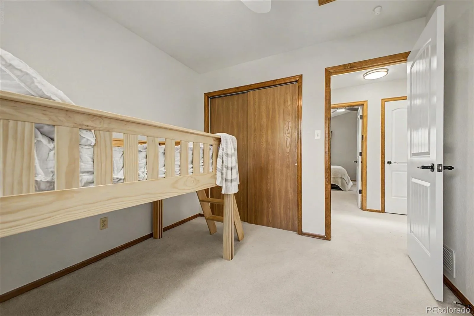 2137 Kay Street Longmont CO 80501 MLS #REC9940288 06142026011914 1600 17