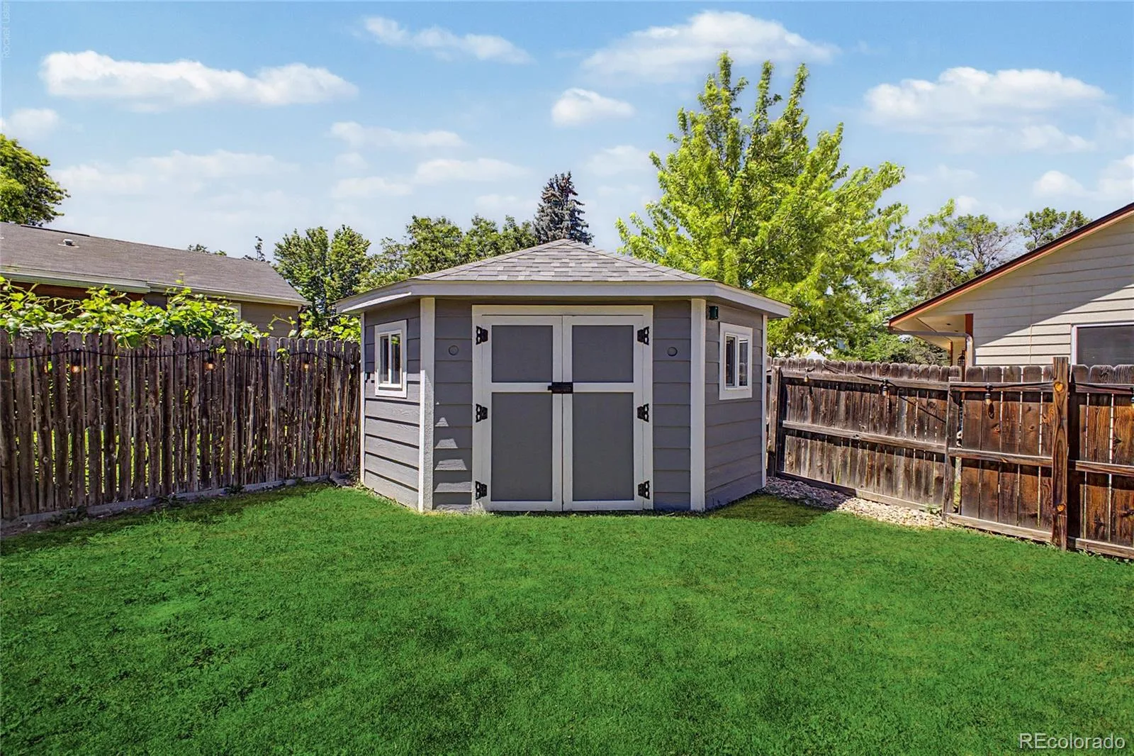 2137 Kay Street Longmont CO 80501 MLS #REC9940288 06142026011914 1600 25