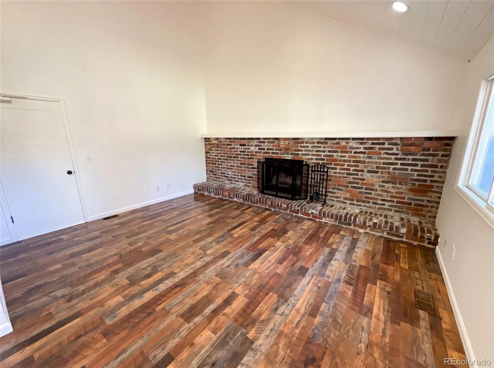 9938 Garland Drive Broomfield CO 80021 MLS #REC9942050 06232026202138 1600 10