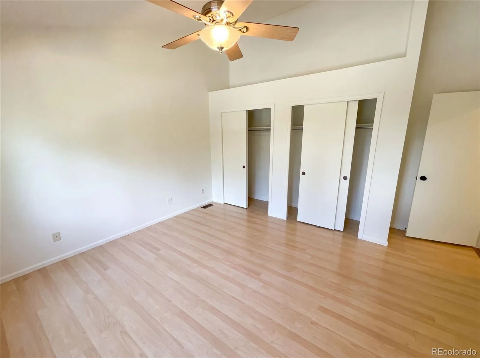 9938 Garland Drive Broomfield CO 80021 MLS #REC9942050 06232026202138 1600 15