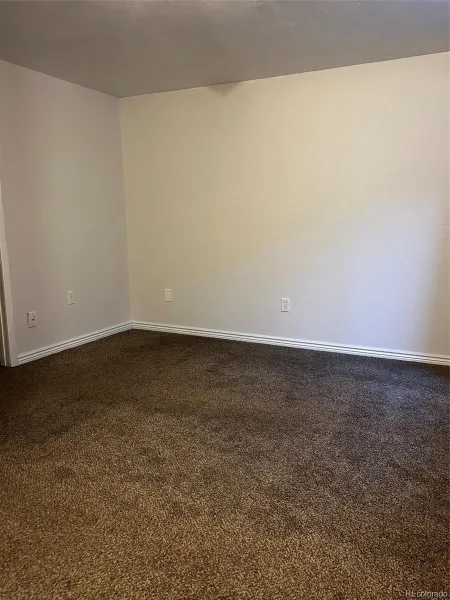 08102026232757 800 16