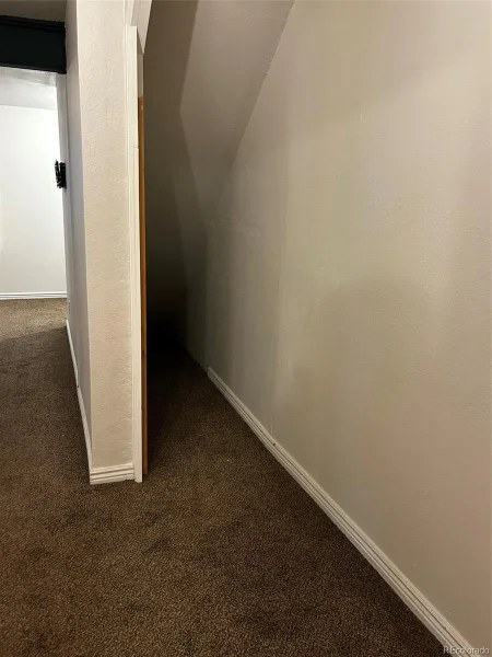 08102026232757 800 19
