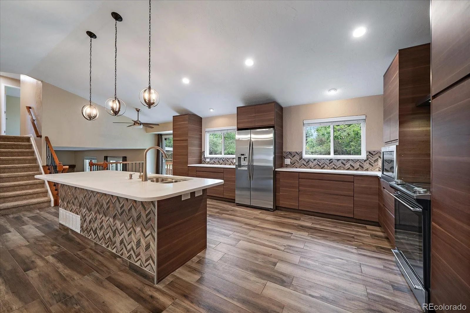 7892 S Logan Drive Littleton CO 80122 MLS #REC9945072 07092026215923 1600 10