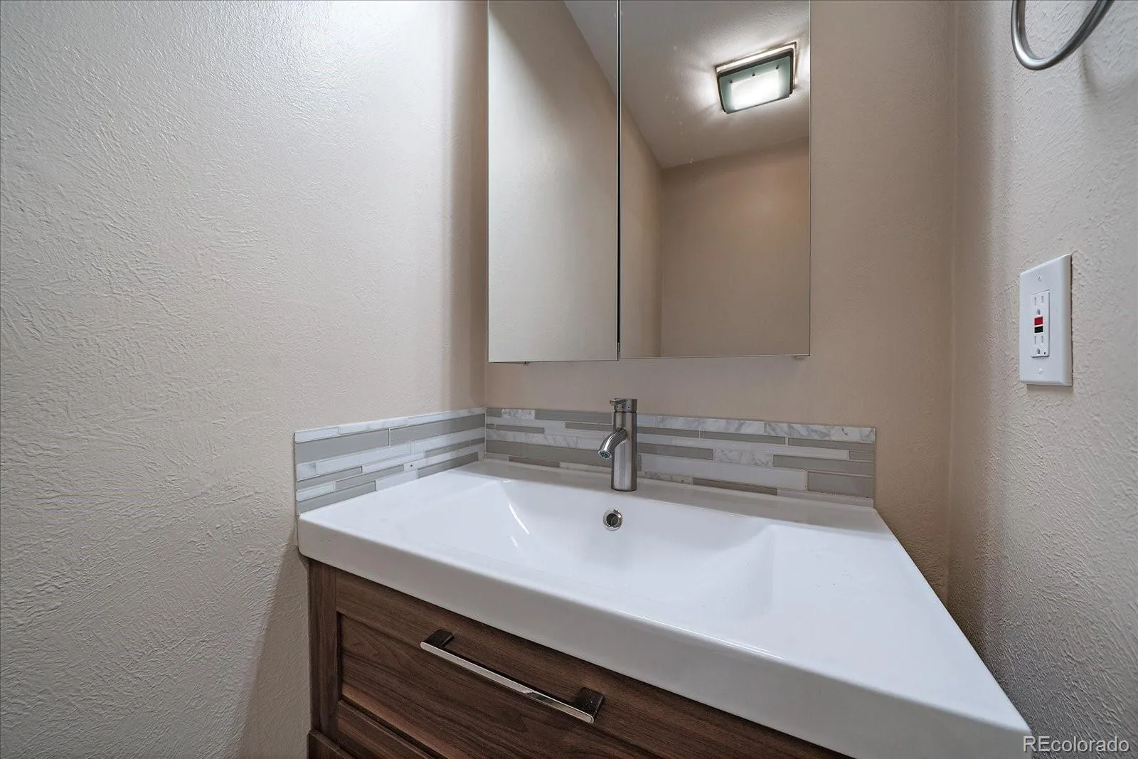 7892 S Logan Drive Littleton CO 80122 MLS #REC9945072 07092026215923 1600 16