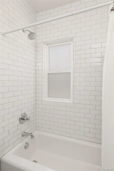 809 Madison Street Denver CO 80206 | MLS #REC9946118 07172026172700 800 18