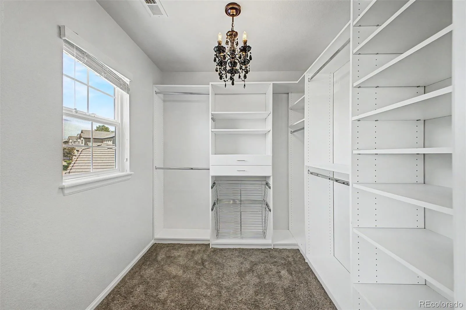 11945 S Black Horn Circle Parker CO 80134 MLS #REC9946179 06222026215125 1600 25