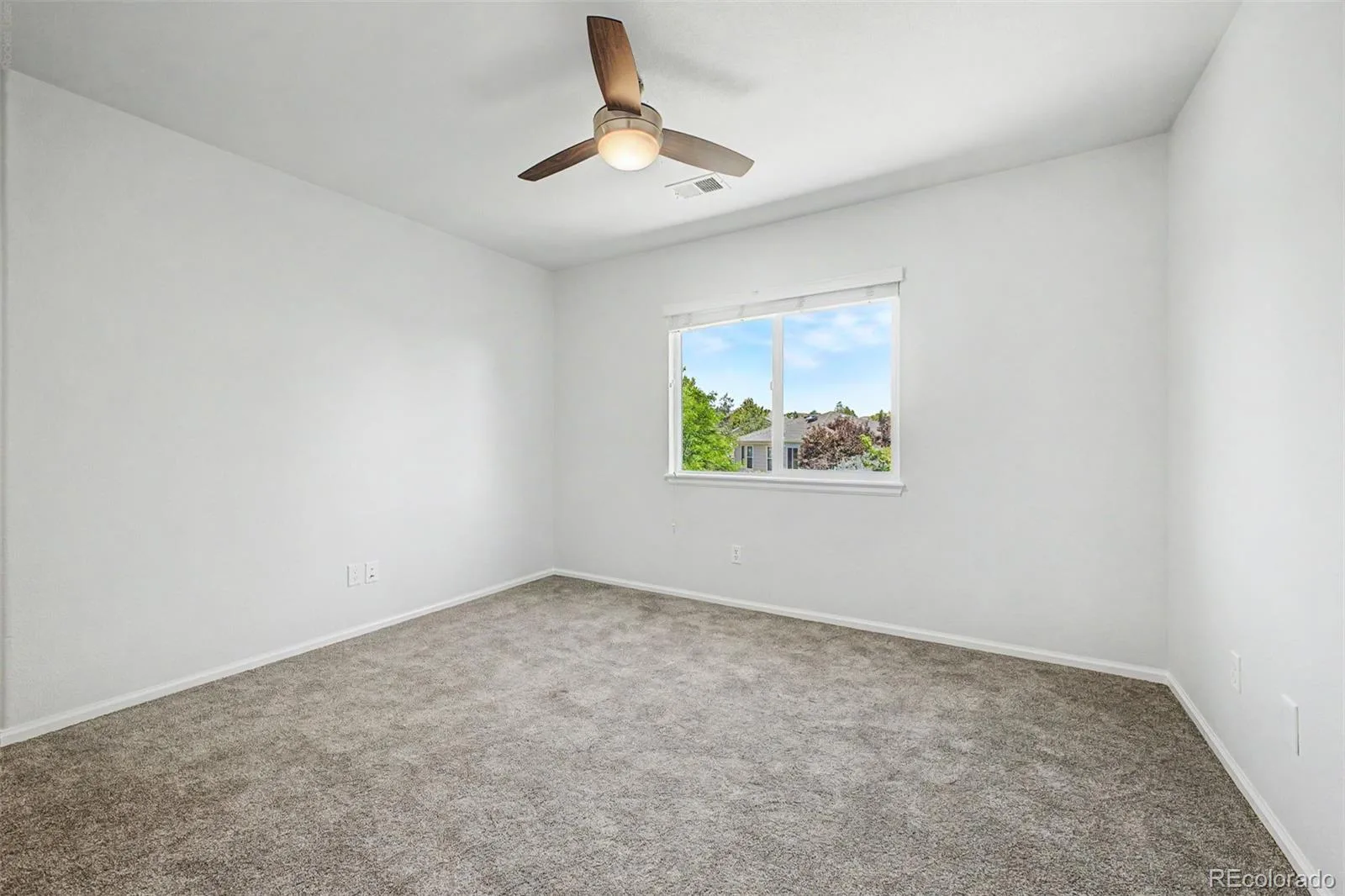 11945 S Black Horn Circle Parker CO 80134 MLS #REC9946179 06222026215125 1600 31