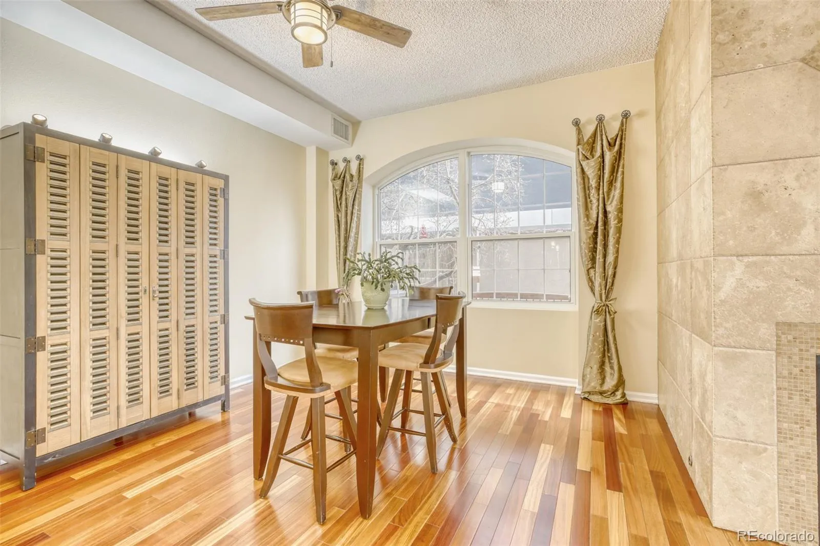 04182026195243 1600 3