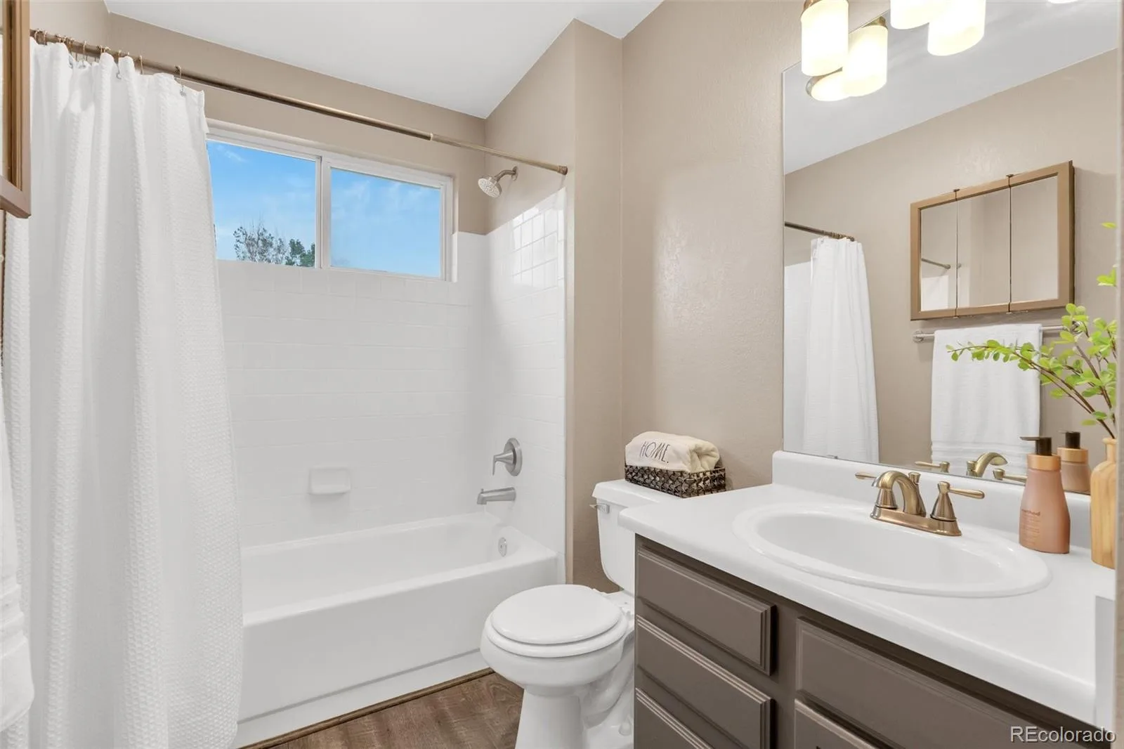 5305 E Kensington Avenue Castle Rock CO 80104 | MLS #REC9946905 07302026151808 1600 25