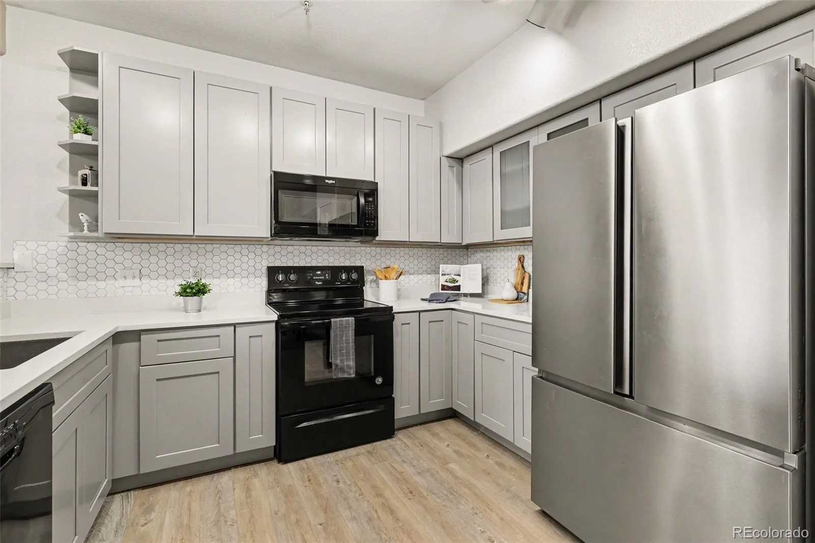 1509 S Florence Court #214 Aurora CO 80247 | MLS #REC9947217 07292026202842 1600 8