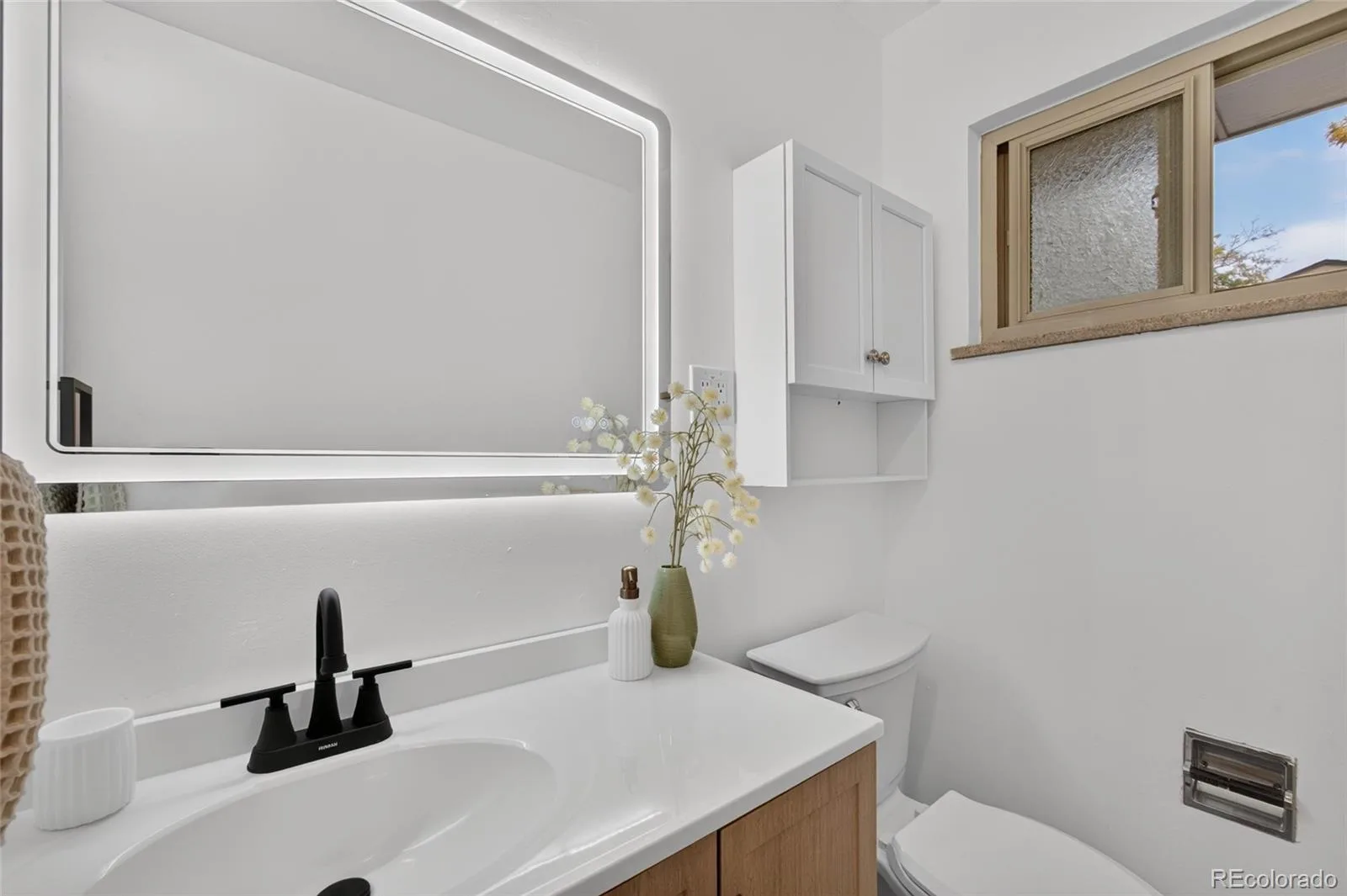 6940 W 4th Avenue Lakewood CO 80226 | MLS #REC9947698 10142026204235 1600 19