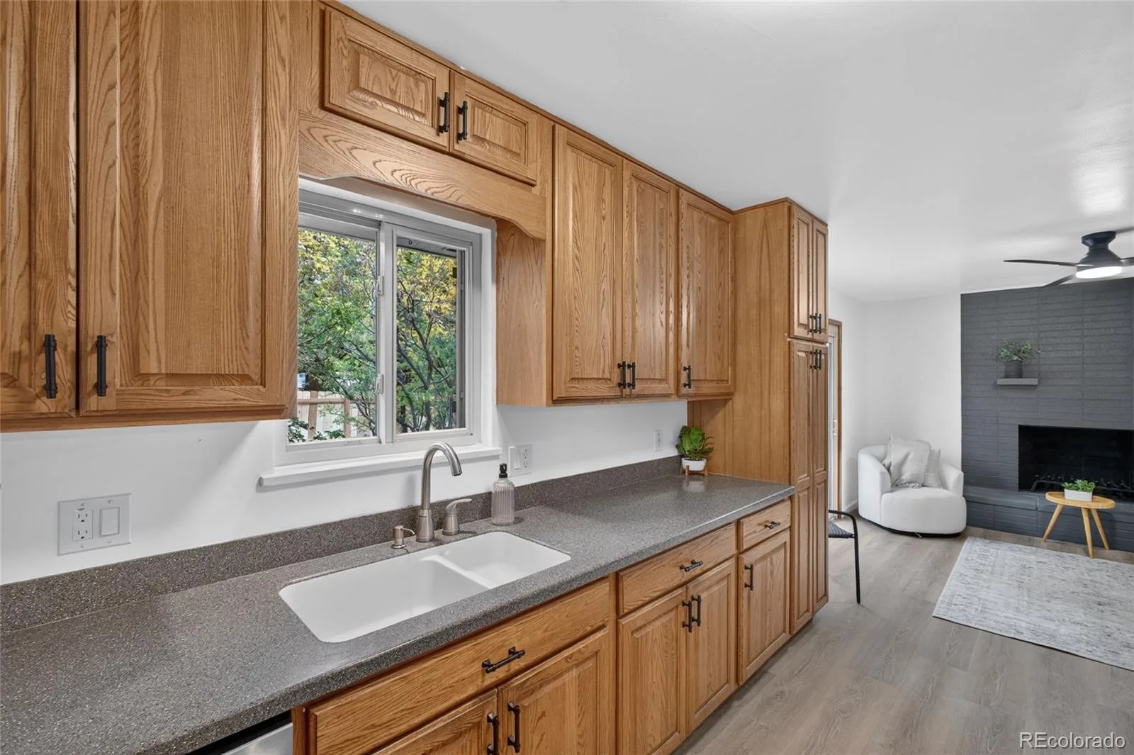 6940 W 4th Avenue Lakewood CO 80226 | MLS #REC9947698 10142026204235 1600 22