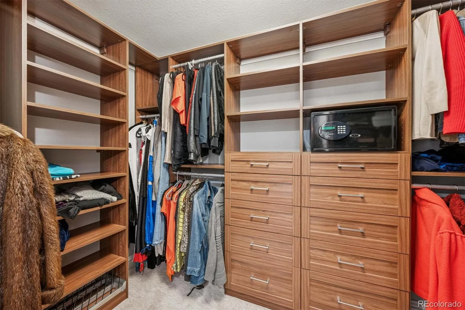 464 S Franklin Street Denver CO 80209 MLS #REC9950855 05132026213517 1600 32