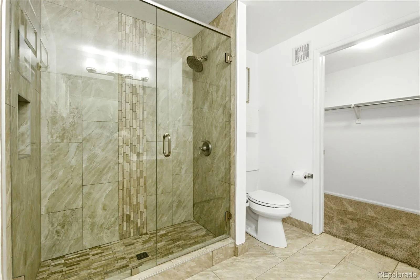 2153 S Fulton Circle #101 Aurora CO 80247 MLS #REC9953214 04302026204024 1600 12
