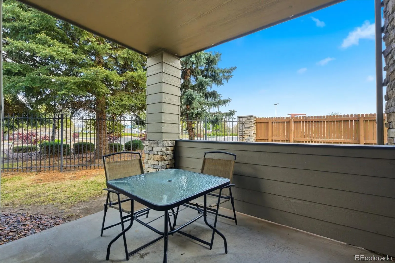 2153 S Fulton Circle #101 Aurora CO 80247 MLS #REC9953214 04302026204024 1600 3