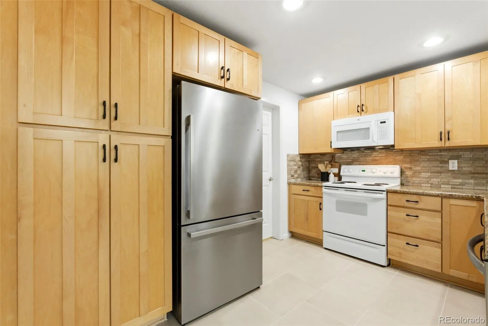 2153 S Fulton Circle #101 Aurora CO 80247 MLS #REC9953214 04302026204024 1600 5