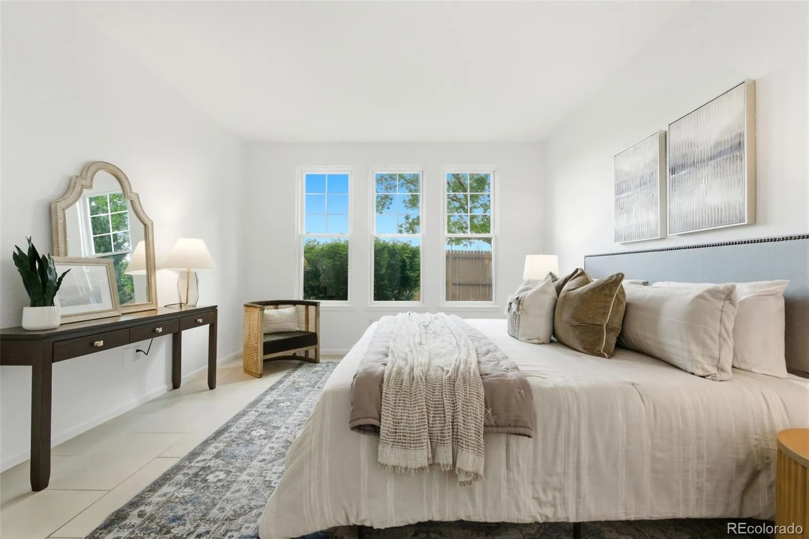 2153 S Fulton Circle #101 Aurora CO 80247 MLS #REC9953214 04302026204024 1600 8